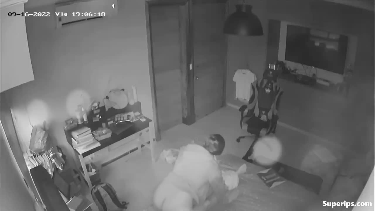 IPCAM – Latin college couple fucks in their room IPCAM – Latin college couple fucks in their room