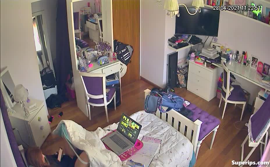 IPCAM – Cute redhead masturbates in her online class IPCAM – Cute redhead masturbates in her online class