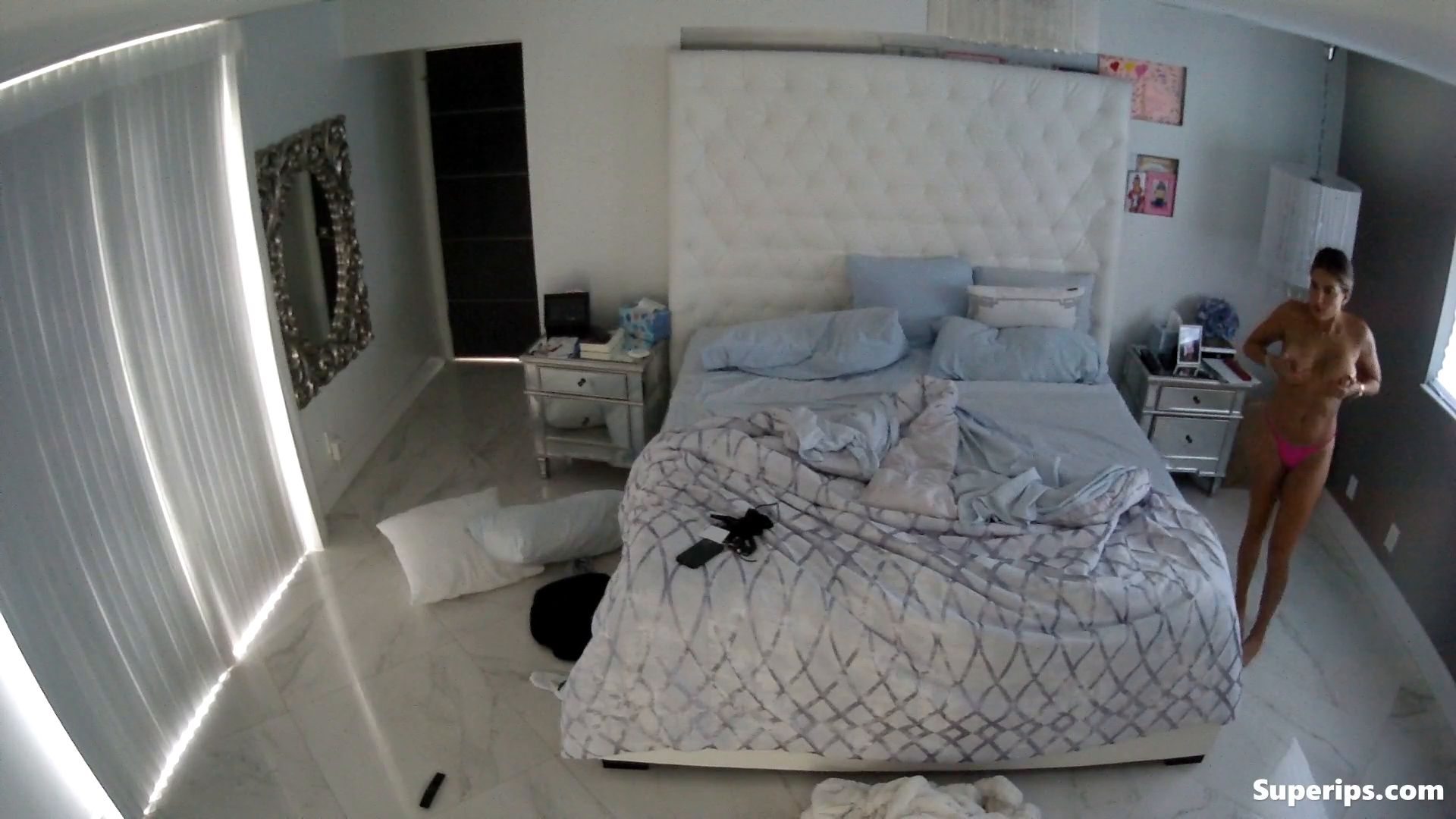 IPCAM – Gorgeous Arab model is masturbated to orgasm IPCAM – Gorgeous Arab model is masturbated to orgasm