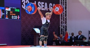 Lifter Eko Yuli Irawan Tegaskan Pentingnya Latihan dan Pendidikan Bagi Atlet Lifter Eko Yuli Irawan Tegaskan Pentingnya Latihan dan Pendidikan Bagi Atlet