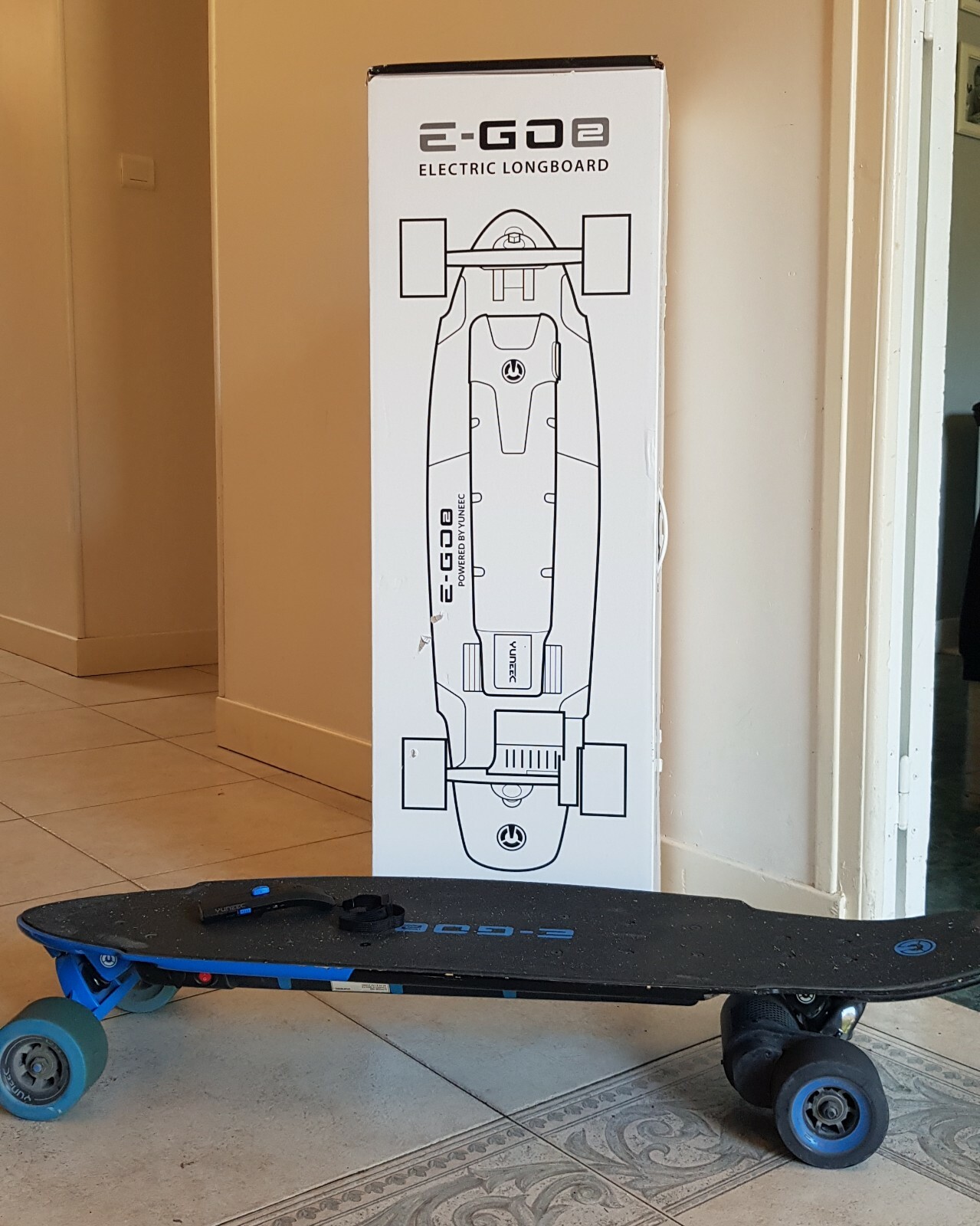 Skate electrique E-GO2 yuneec Skate electrique E-GO2 yuneec