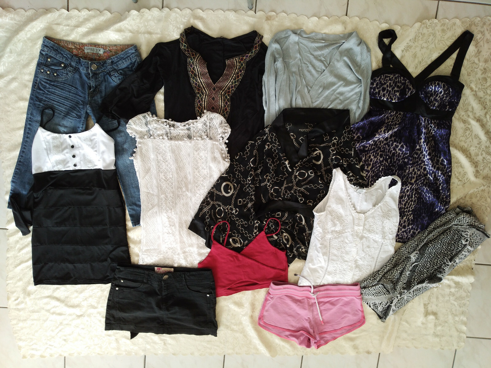 Lot vêtements pour Femme Taille M/38 Lot vêtements pour Femme Taille M/38