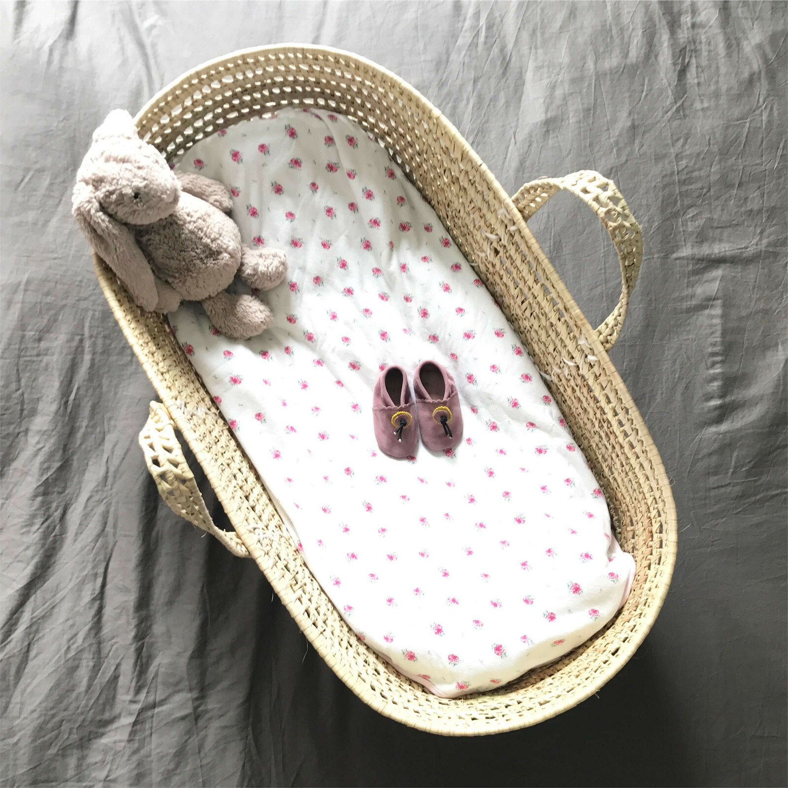 couffins pour bebe en osier