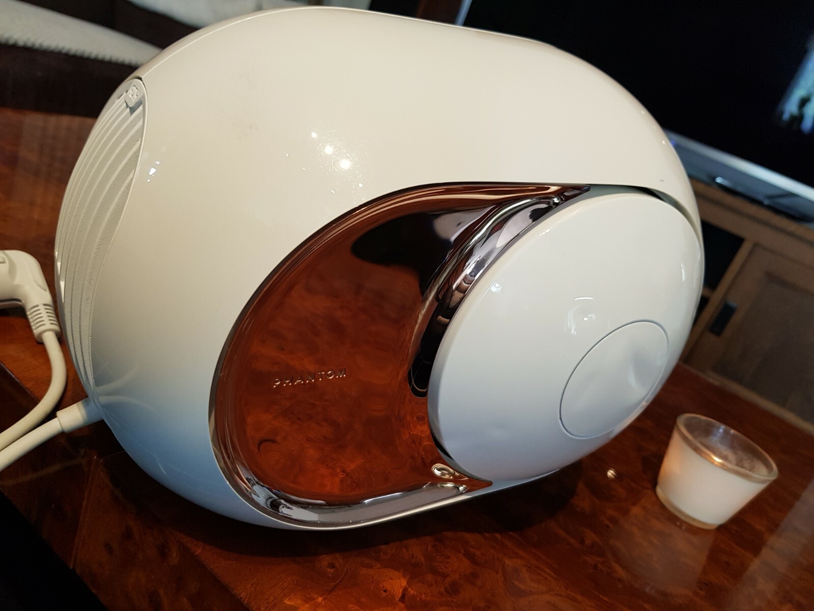 enceinte Devialet phantom MX 207 Haut-Parleur sans Fil Haut de Gamme Or enceinte Devialet phantom MX 207 Haut-Parleur sans Fil Haut de Gamme Or