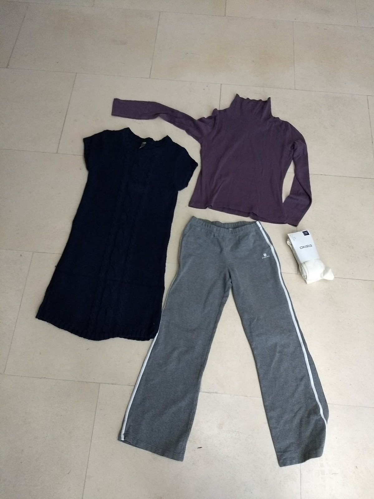 Lot de vêtements – 10 ans – LISA ROSE – TAPE A L OEIL – DOMYOS – OKAIDI Lot de vêtements – 10 ans – LISA ROSE – TAPE A L OEIL – DOMYOS – OKAIDI