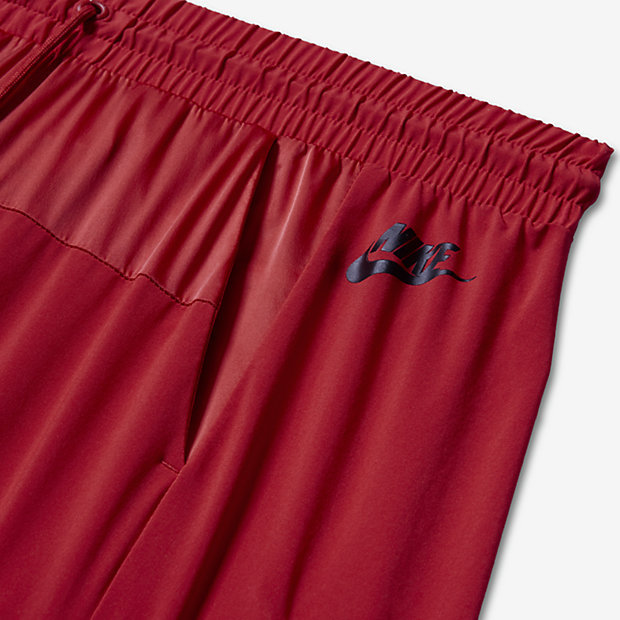 Nike Femmes Tech Garanti Vêtements de Sport Short Course Short Intégré Collant M Nike Femmes Tech Garanti Vêtements de Sport Short Course Short Intégré Collant M