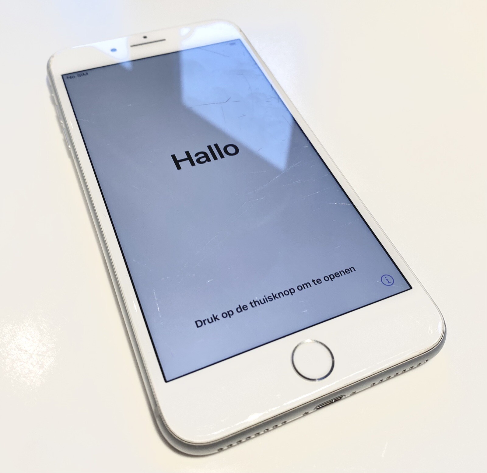 Iphone 8 white 64GB in good condition, see pics. No Reserve Iphone 8 white 64GB in good condition, see pics. No Reserve