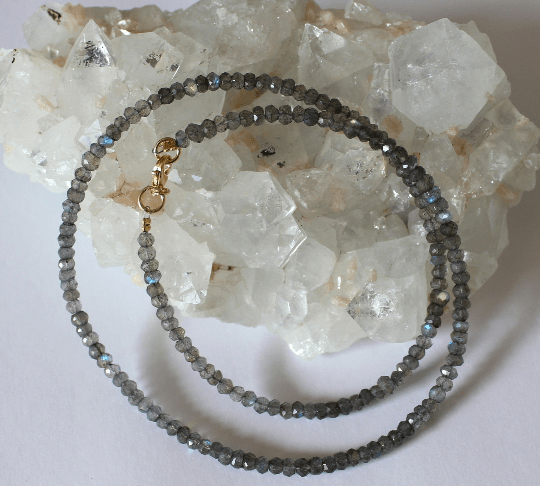 Labradorite Collier de Pierres Précieuses à Facettes Bijoux Bleu Schmmier Labradorite Collier de Pierres Précieuses à Facettes Bijoux Bleu Schmmier