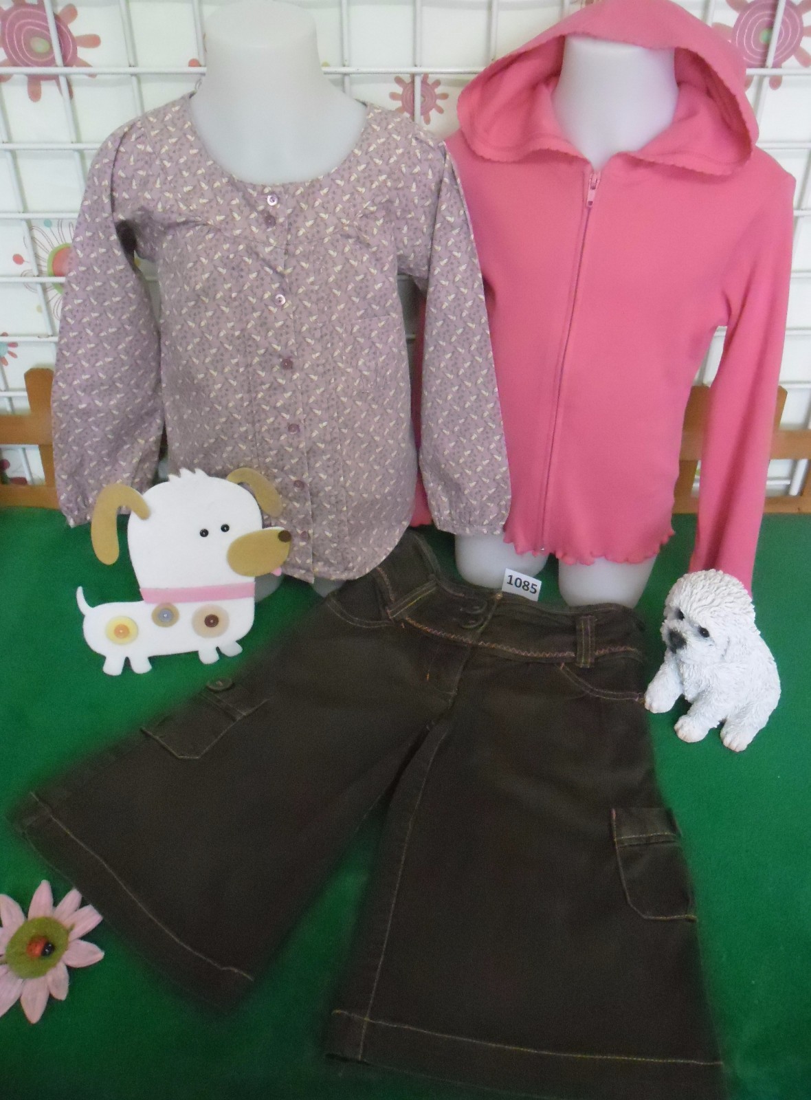 vêtements fille 4 ans,pantalon,chemsier,gilet BENETTON