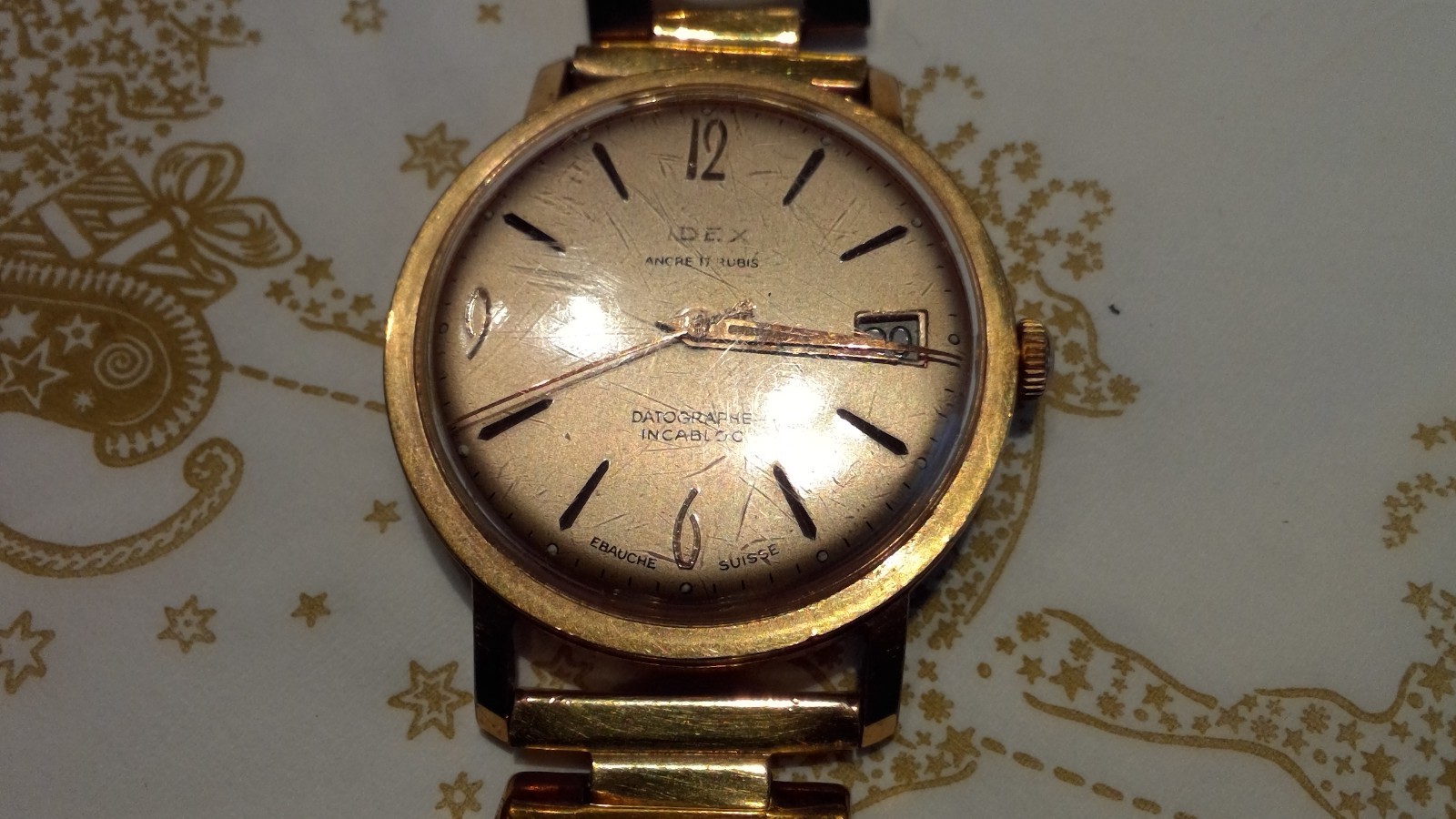 Montre femme vintage marque Idex plaquée or , mouvement Ebauche Suisse 17 rubis