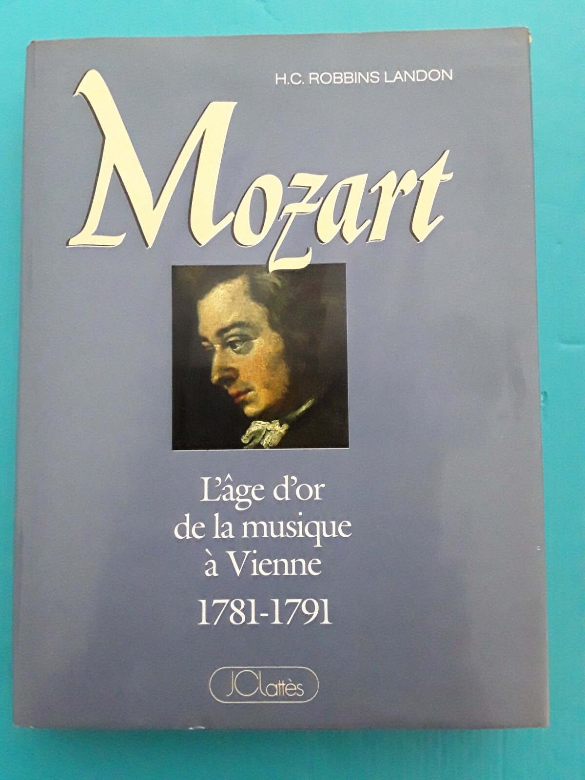 Lot 2 Livres Theme Musique Classique: Mozart / Le Monde de la Symphonie Lot 2 Livres Theme Musique Classique: Mozart / Le Monde de la Symphonie