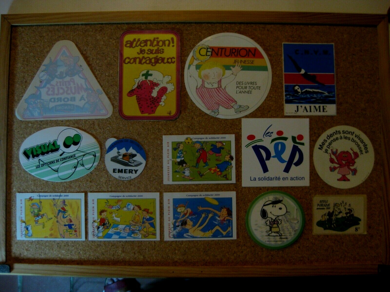 lot de 14 anciens AUTOCOLLANTS diverses marques lot de 14 anciens AUTOCOLLANTS diverses marques