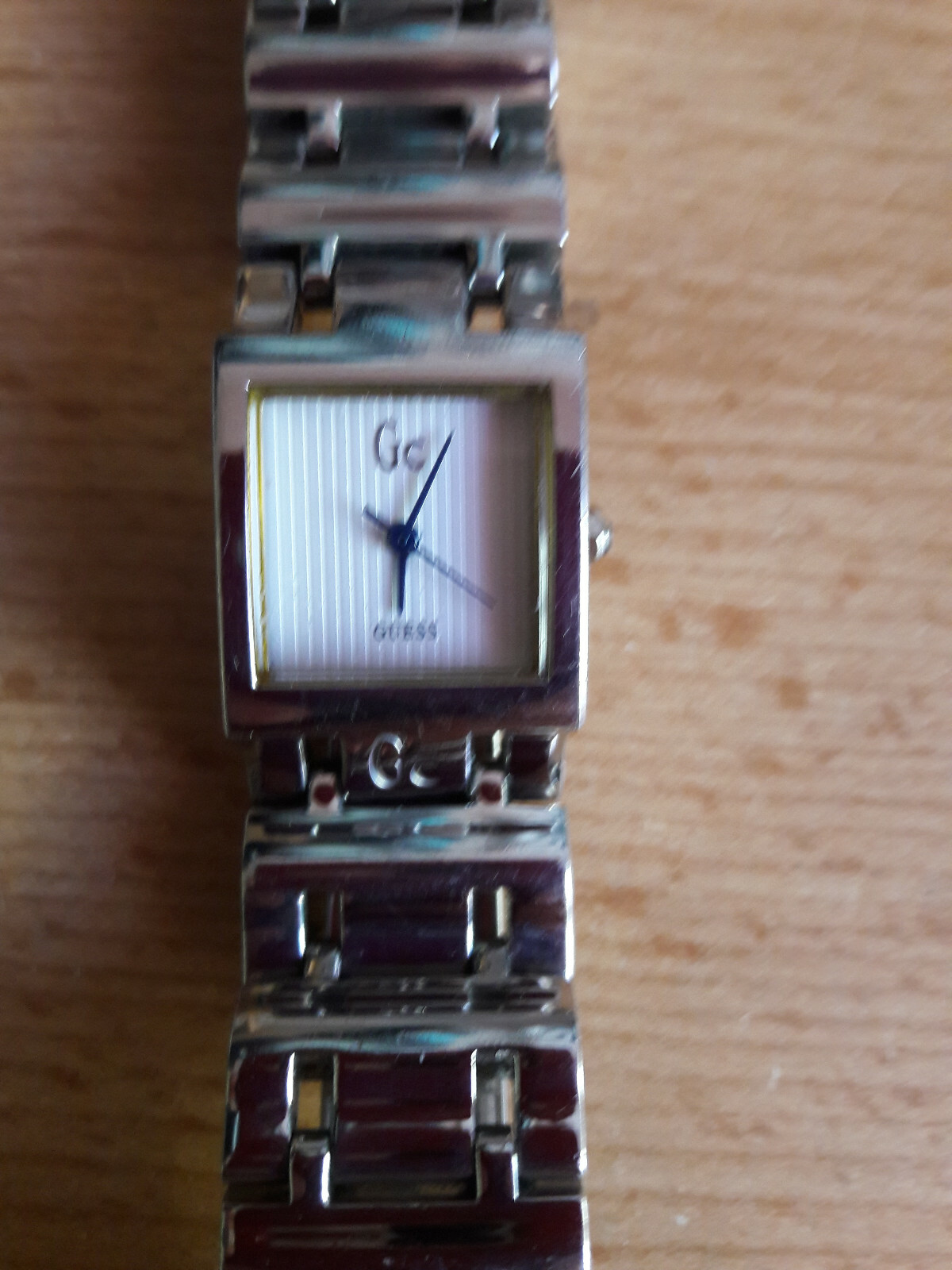 montre femme Guess Gc montre femme Guess Gc