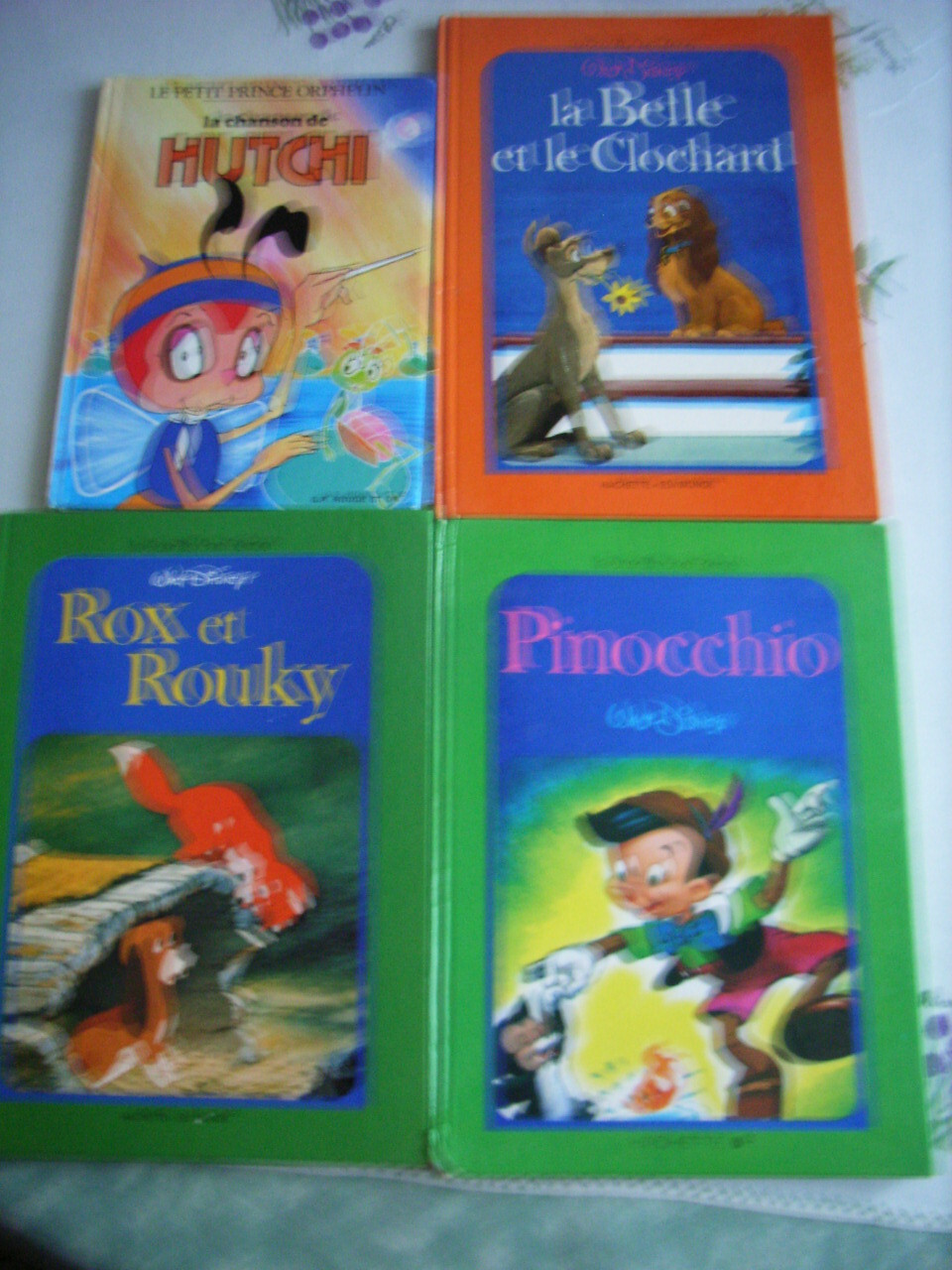 lot de 4 livres collection enfant 23x32cm lot de 4 livres collection enfant 23x32cm