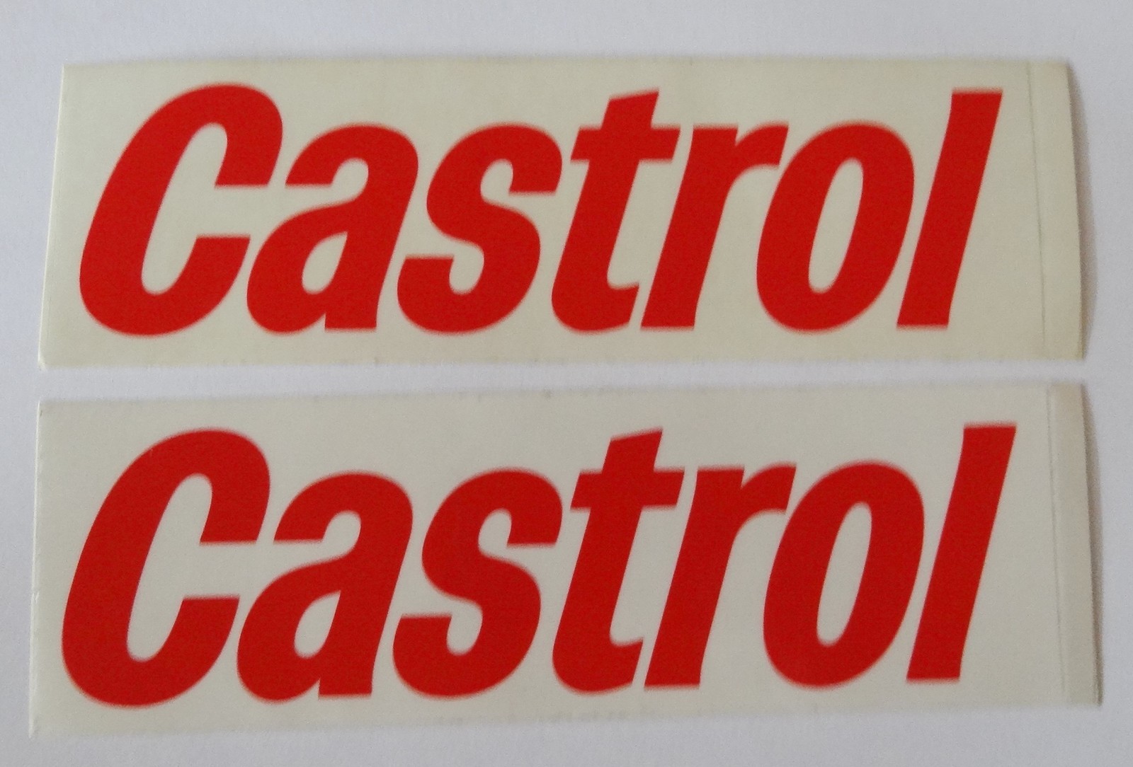 Autocollants pour Voiture Castrol Inscription 14 X 4 CM Rouge 2 Pièce Sport 80er Autocollants pour Voiture Castrol Inscription 14 X 4 CM Rouge 2 Pièce Sport 80er