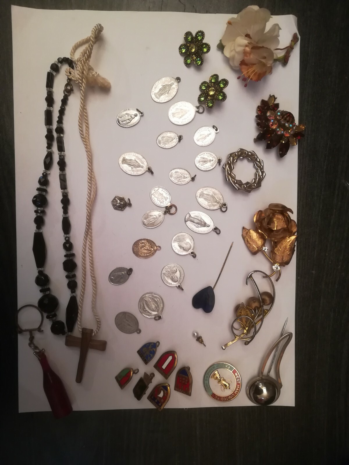 lot de bijoux anciens lot de bijoux anciens