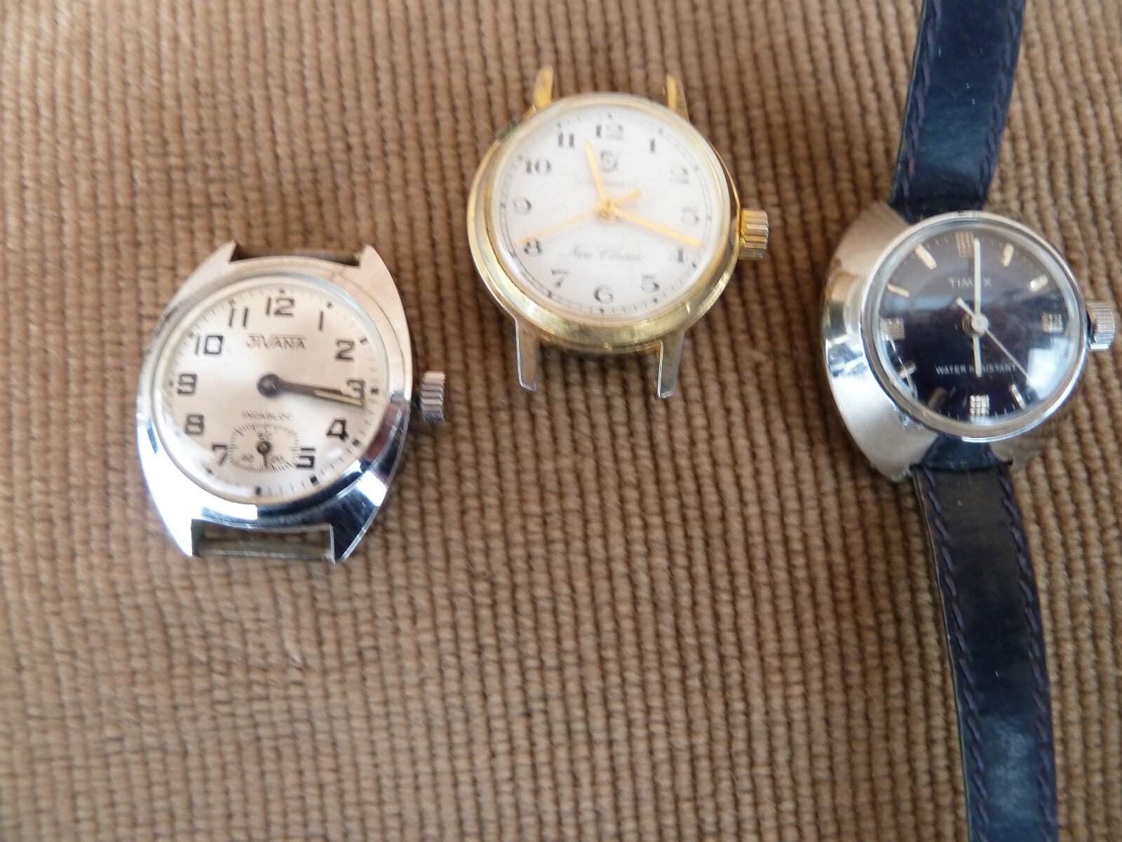 3 montres femmes bracelet dont 2 sans bracelet 3 montres femmes bracelet dont 2 sans bracelet