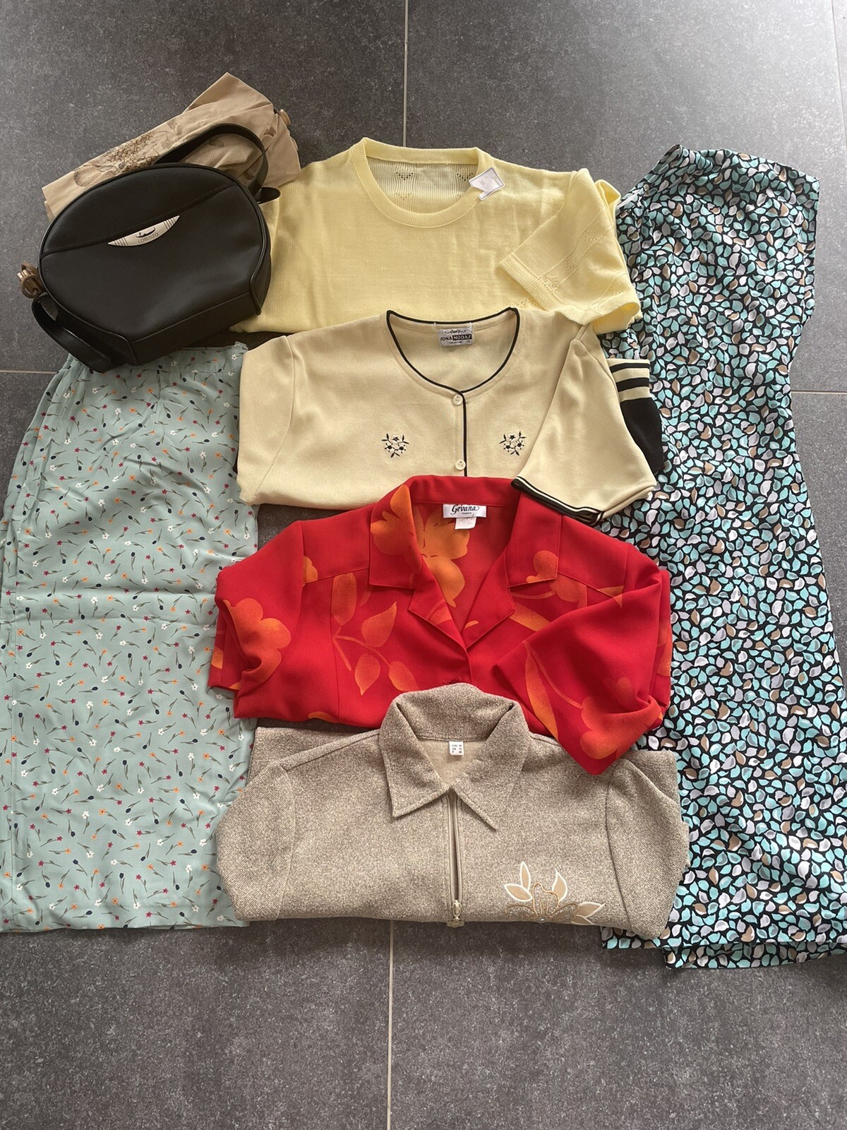 Gros lot vêtement femme Vintage Pastel taille M/L/XL +sac+accessoires Gros lot vêtement femme Vintage Pastel taille M/L/XL +sac+accessoires