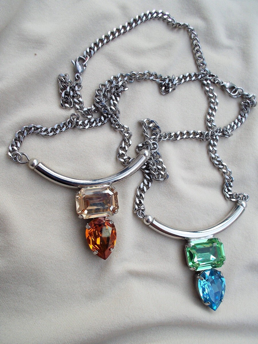 Pendentif grand cristal vert, topaze, bleu ou autre, bijoux contemporains acier