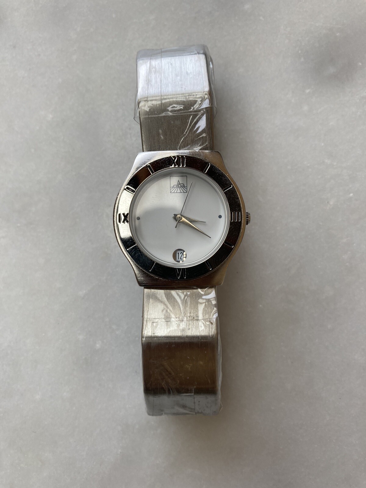 Montre Homme en acier. Montre Homme en acier.