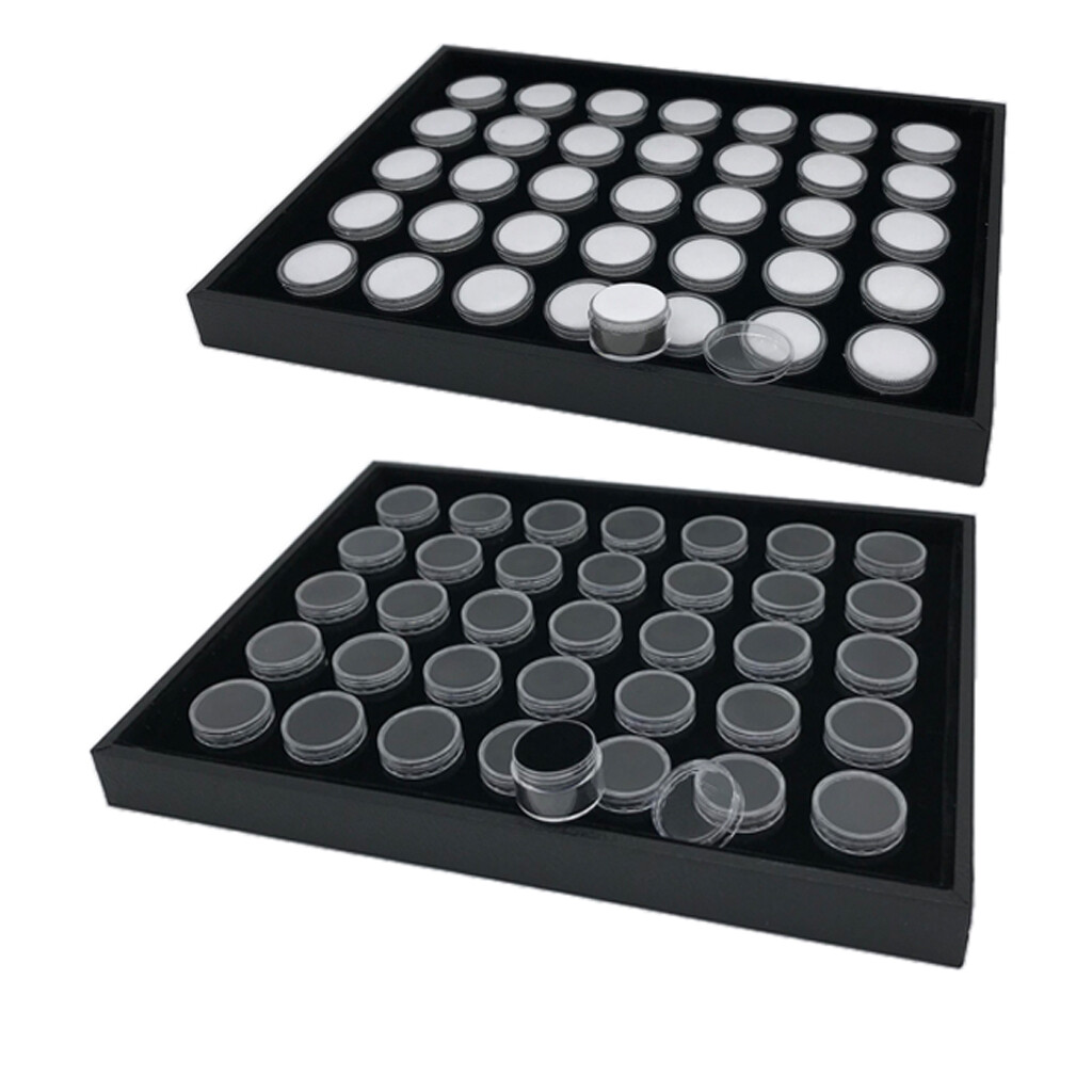 Boîte De Bijoux Avec Des Pots De Mousse Et Des Pots De Pierres Précieuses Boîte De Bijoux Avec Des Pots De Mousse Et Des Pots De Pierres Précieuses