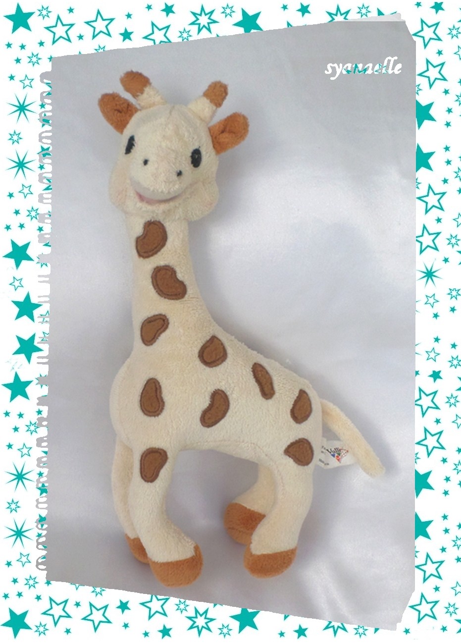 Doudou Peluche Sophie La Girafe Marron Et Ecru Grelot Vulli Doudou Peluche Sophie La Girafe Marron Et Ecru Grelot Vulli