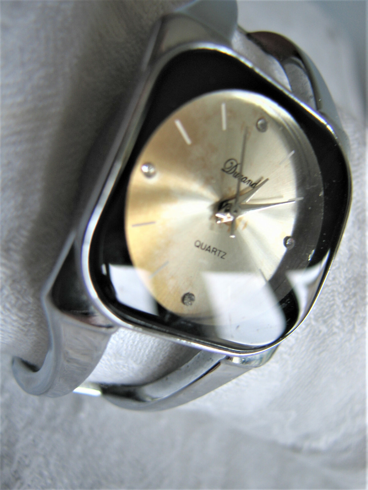 Montre femme vintage, marque Durand. Montre femme vintage, marque Durand.