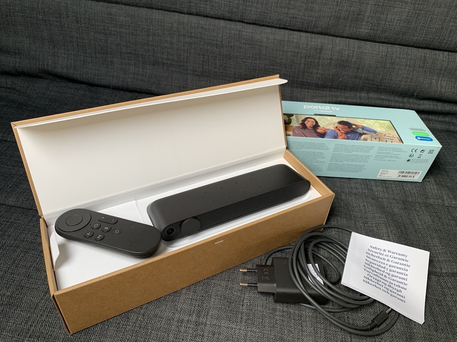 Portal TV de Facebook – Appels Vidéo avec Alexa, Whatsapp et Messenger intégrés Portal TV de Facebook – Appels Vidéo avec Alexa, Whatsapp et Messenger intégrés