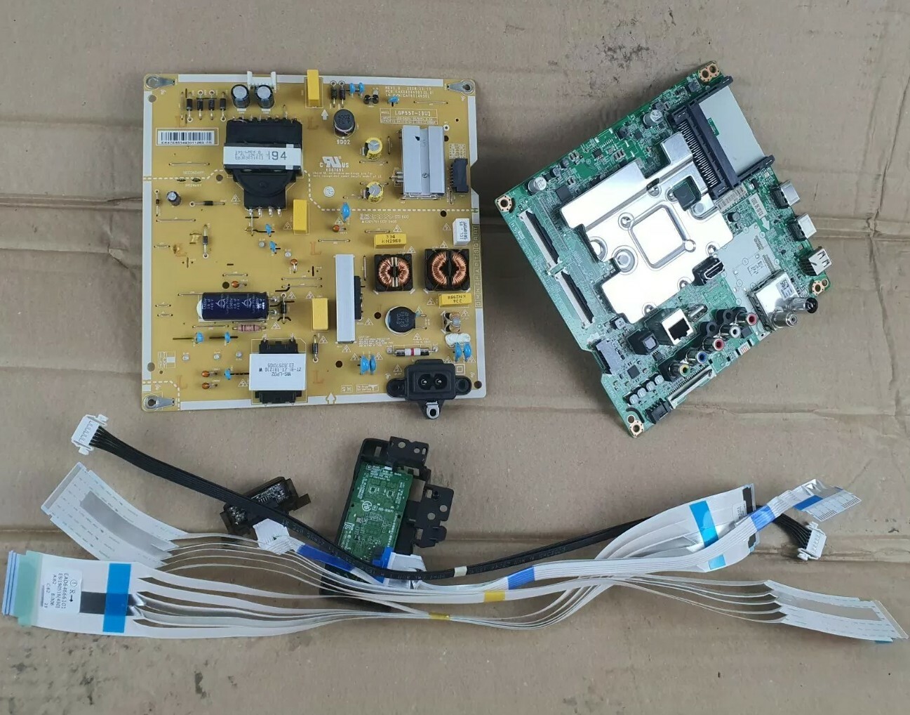 INTERNAL PARTS LG 55″ 4K Ultra HD with HDR LED Freeview Play Smart 55UM7400PLB INTERNAL PARTS LG 55″ 4K Ultra HD with HDR LED Freeview Play Smart 55UM7400PLB