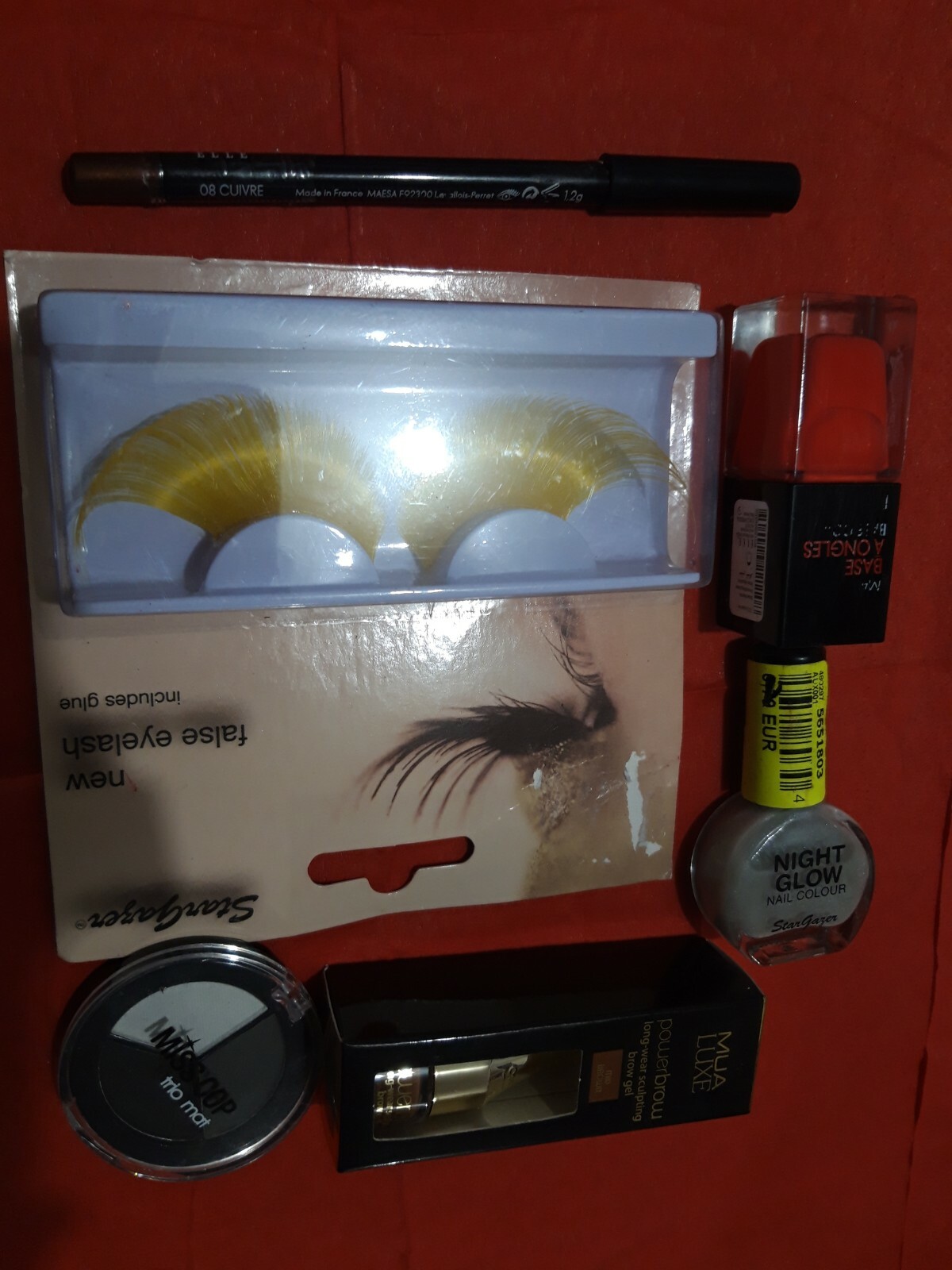 Lot destockage maquillage