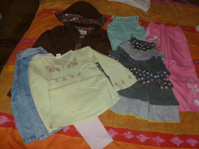 lot vêtements été fille – 4 ans lot vêtements été fille – 4 ans