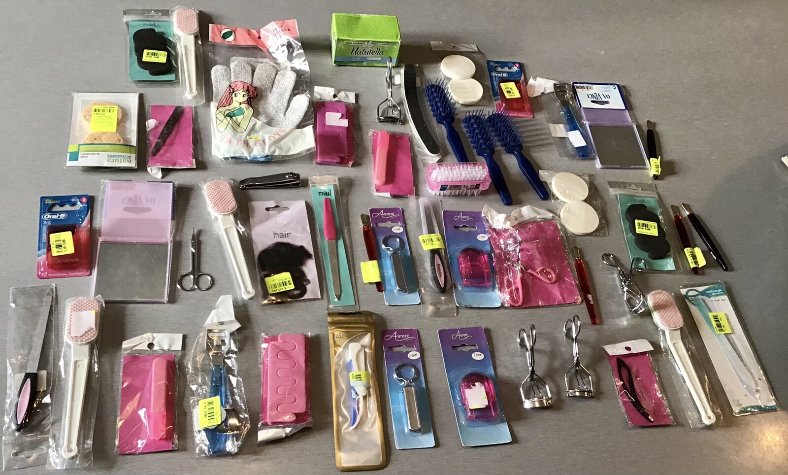Lot Revendeur Solderie Destockage 50 Accessoires Beauté Divers Divers Neuf Lot Revendeur Solderie Destockage 50 Accessoires Beauté Divers Divers Neuf