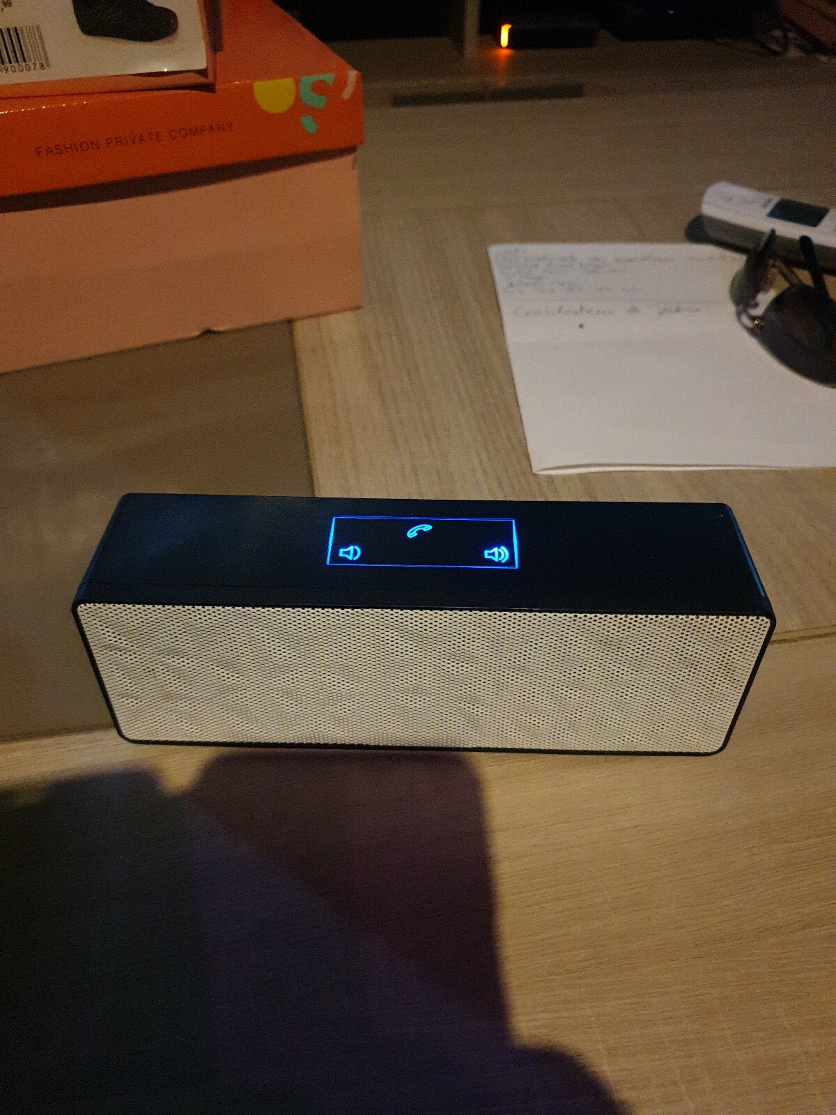 N16 haut-parleurs sans fil Portable Bluetooth haut-parleur Center de musique… N16 haut-parleurs sans fil Portable Bluetooth haut-parleur Center de musique…