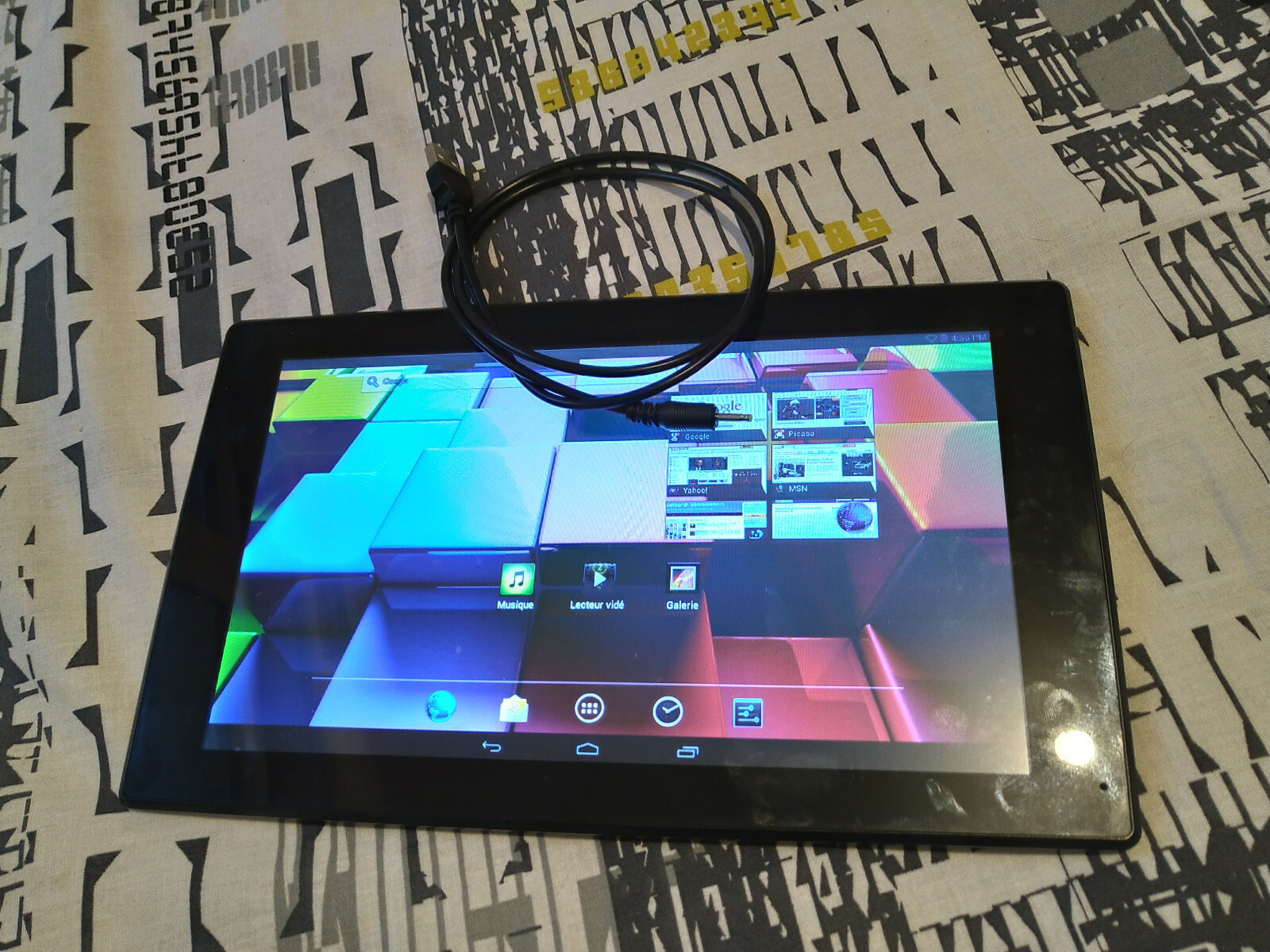 Tablette Arnova 101 G4