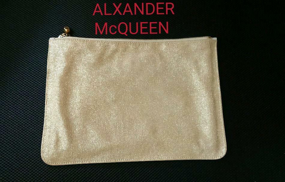 Alexander McQueen Crâne Breloque à Clapet Sac Cuir Or Squelette Femmes De Japon Alexander McQueen Crâne Breloque à Clapet Sac Cuir Or Squelette Femmes De Japon