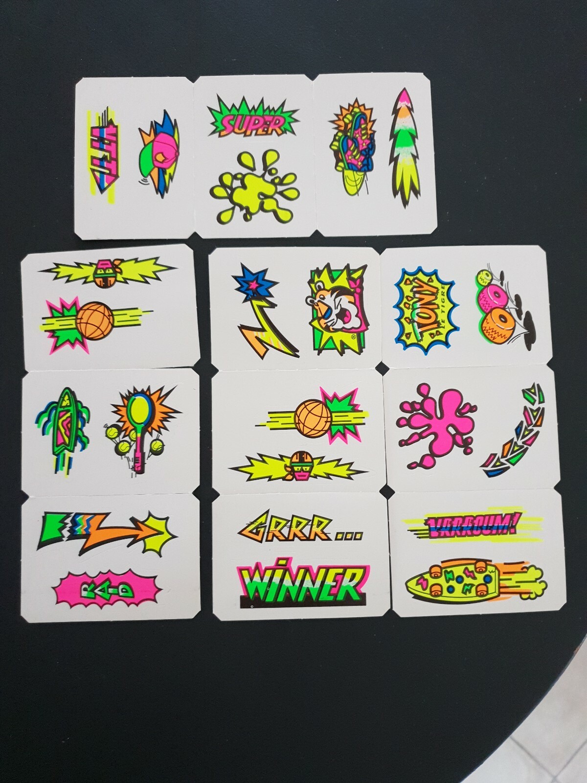 Collection de Stickers/autocollants KELLOGG’S des Années 90 Collection de Stickers/autocollants KELLOGG’S des Années 90