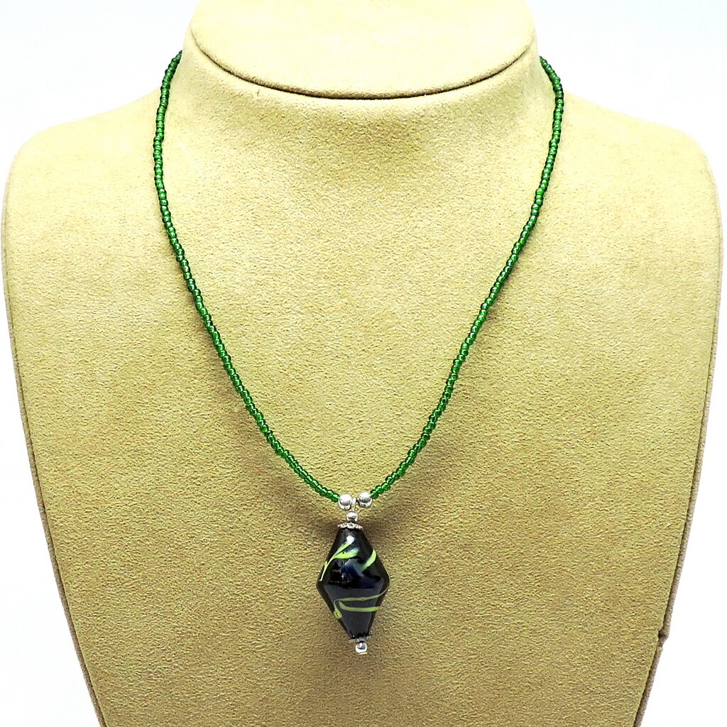 Collier Femme Bijoux de Fantaisie Original avec Pendentif Vert Verre Murano