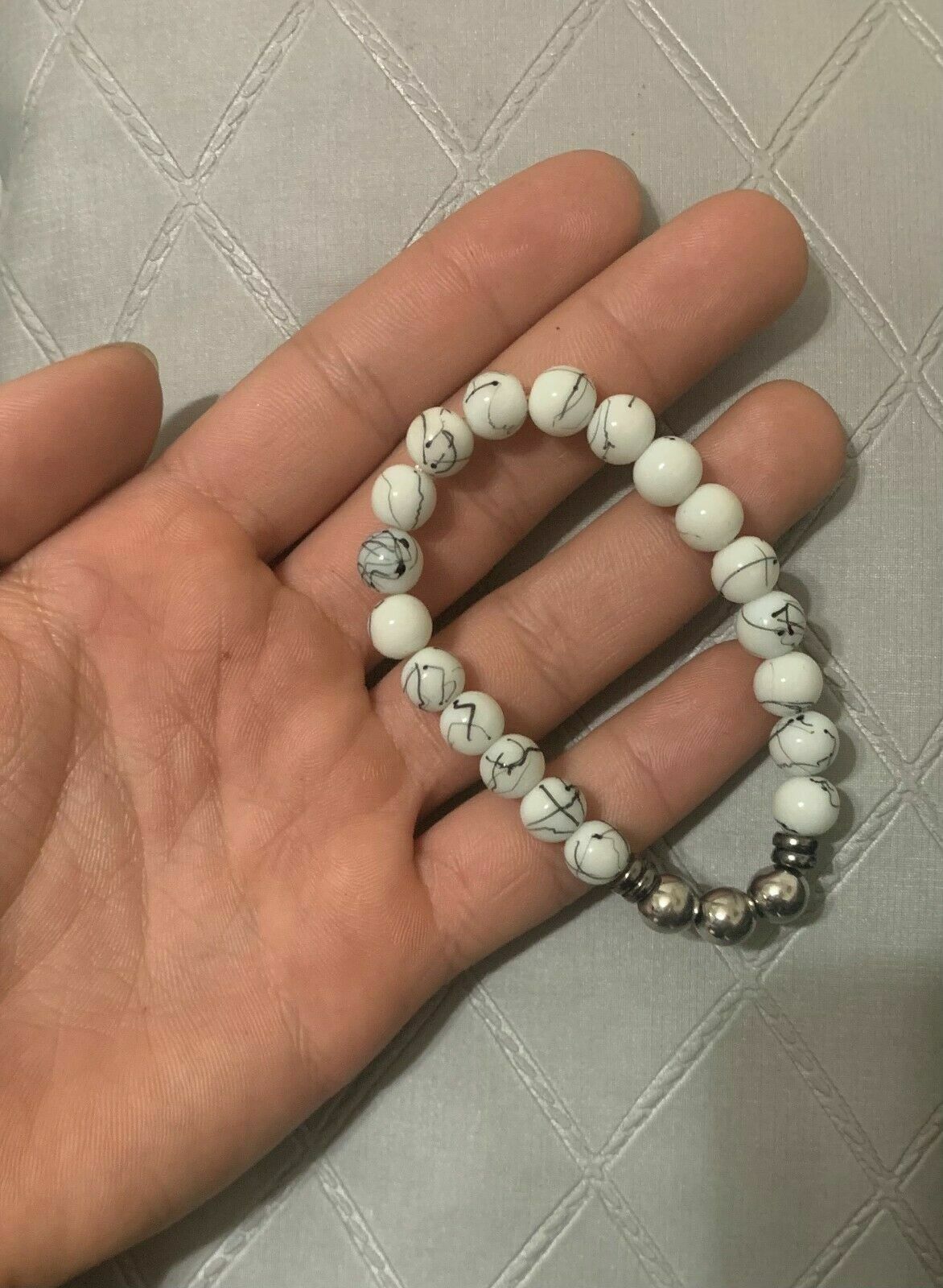 Bracelet de perles de pierres précieuses naturelles faites à la main Bijoux… Bracelet de perles de pierres précieuses naturelles faites à la main Bijoux…