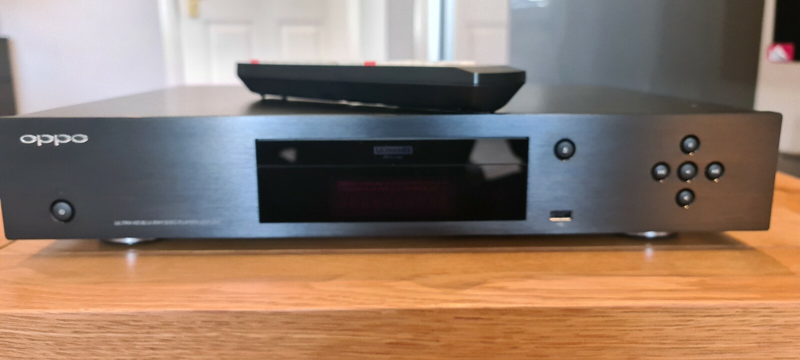 OPPO UDP-203 4K Ultra HD Blu-ray Disc DVD Player OPPO UDP-203 4K Ultra HD Blu-ray Disc DVD Player