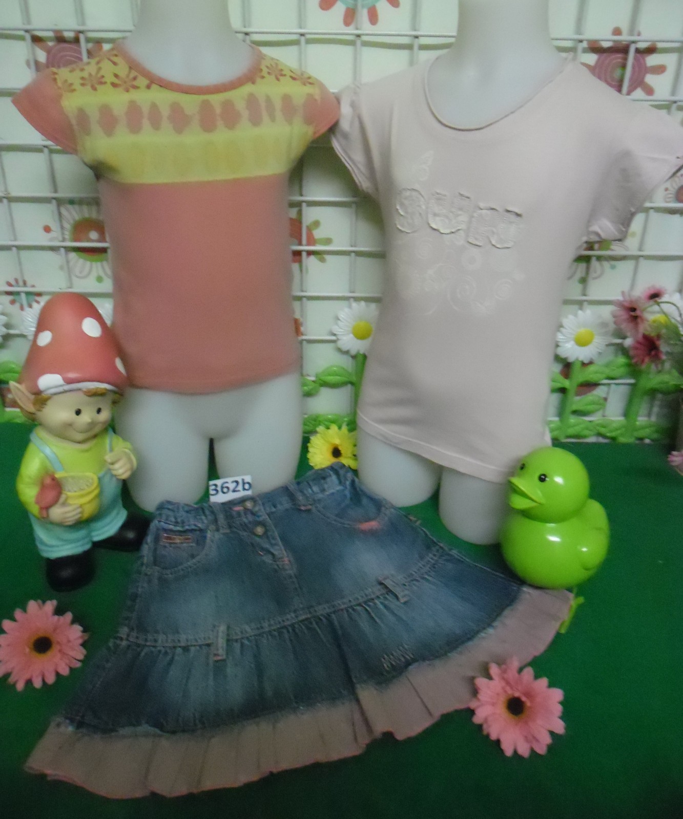 vêtements fille 6 ans,jupe jean DISNEY,tee-shirt vêtements fille 6 ans,jupe jean DISNEY,tee-shirt