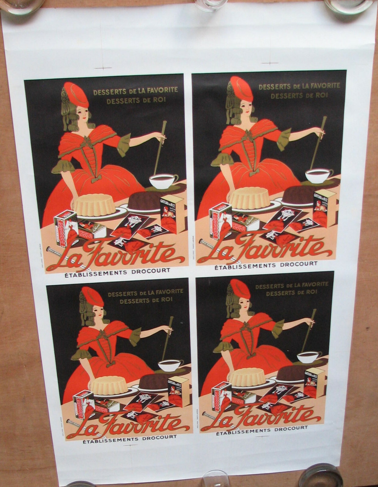 658 . 1 X PLANCHE DE 4 X AFFICHES . DESSERTS DE LA FAVORITE . AVANT MASSICOTAGE 658 . 1 X PLANCHE DE 4 X AFFICHES . DESSERTS DE LA FAVORITE . AVANT MASSICOTAGE