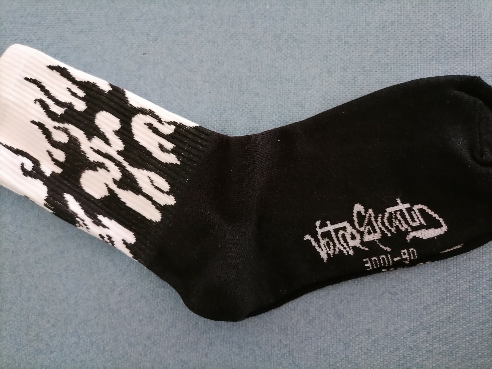 Paire Chaussettes SPORT streetwear Skateboard Hip-hop Taille unique Paire Chaussettes SPORT streetwear Skateboard Hip-hop Taille unique