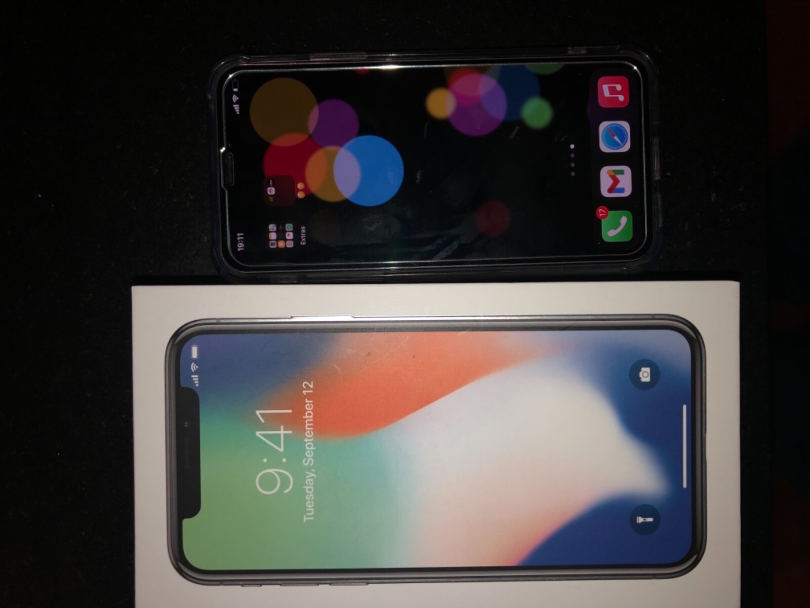 Apple iPhone X – 64 Go – Argent (Désimlocké) A1901 Apple iPhone X – 64 Go – Argent (Désimlocké) A1901