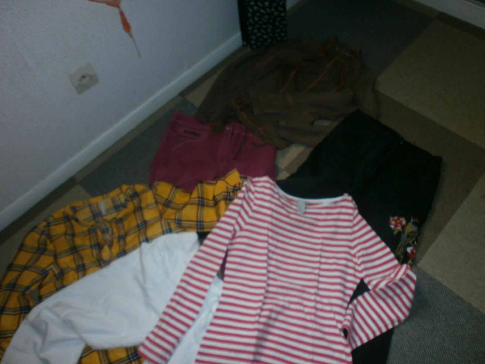 gros lot vêtements pour femme n°2 gros lot vêtements pour femme n°2