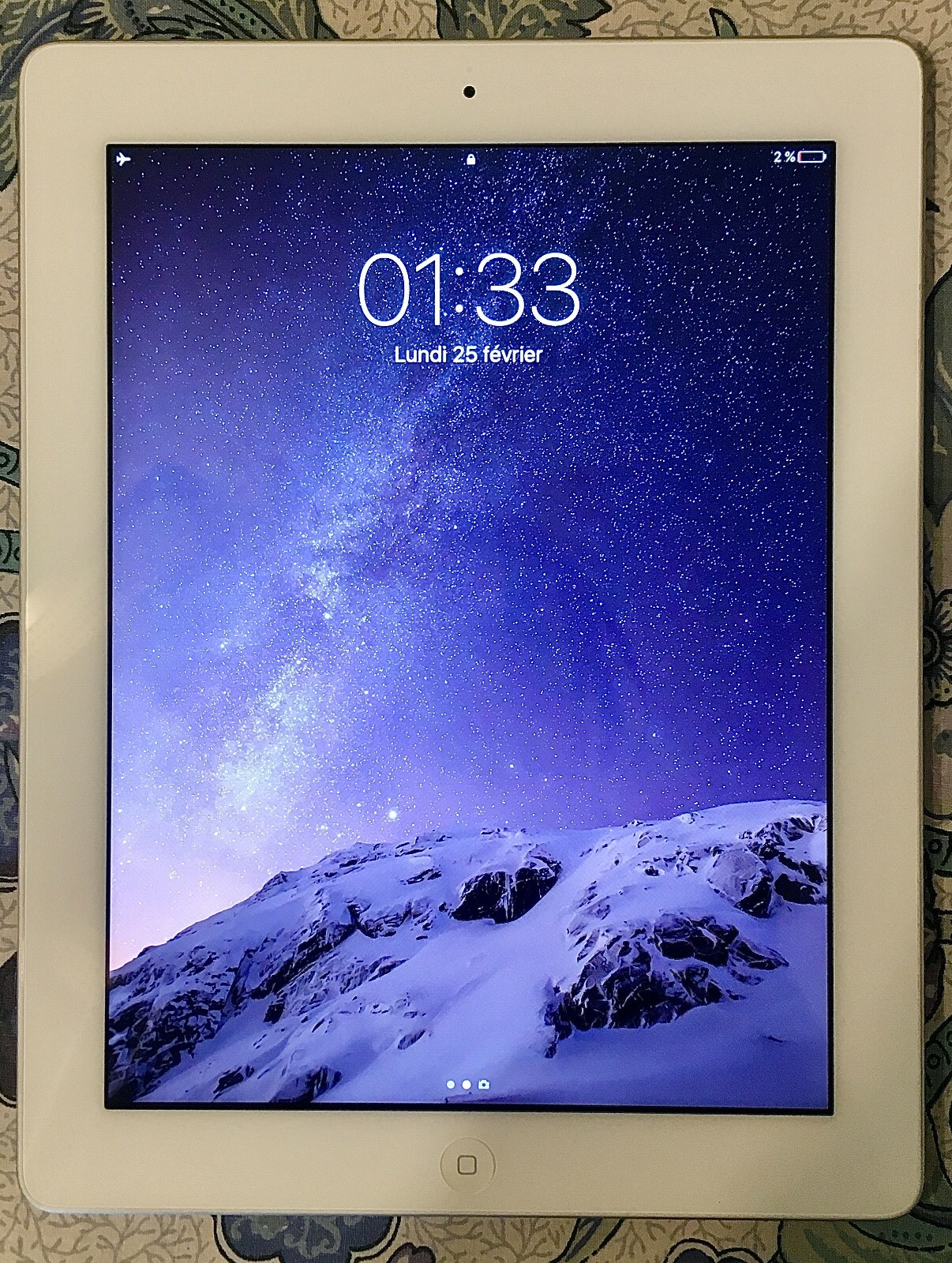 Tablette Apple, iPad 4e Génération 16 Go blanche, 241.2 mm de hauteur Tablette Apple, iPad 4e Génération 16 Go blanche, 241.2 mm de hauteur