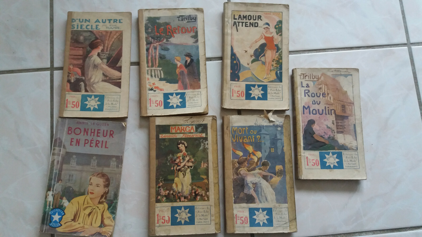 lot de livres Collections STELLA lot de livres Collections STELLA