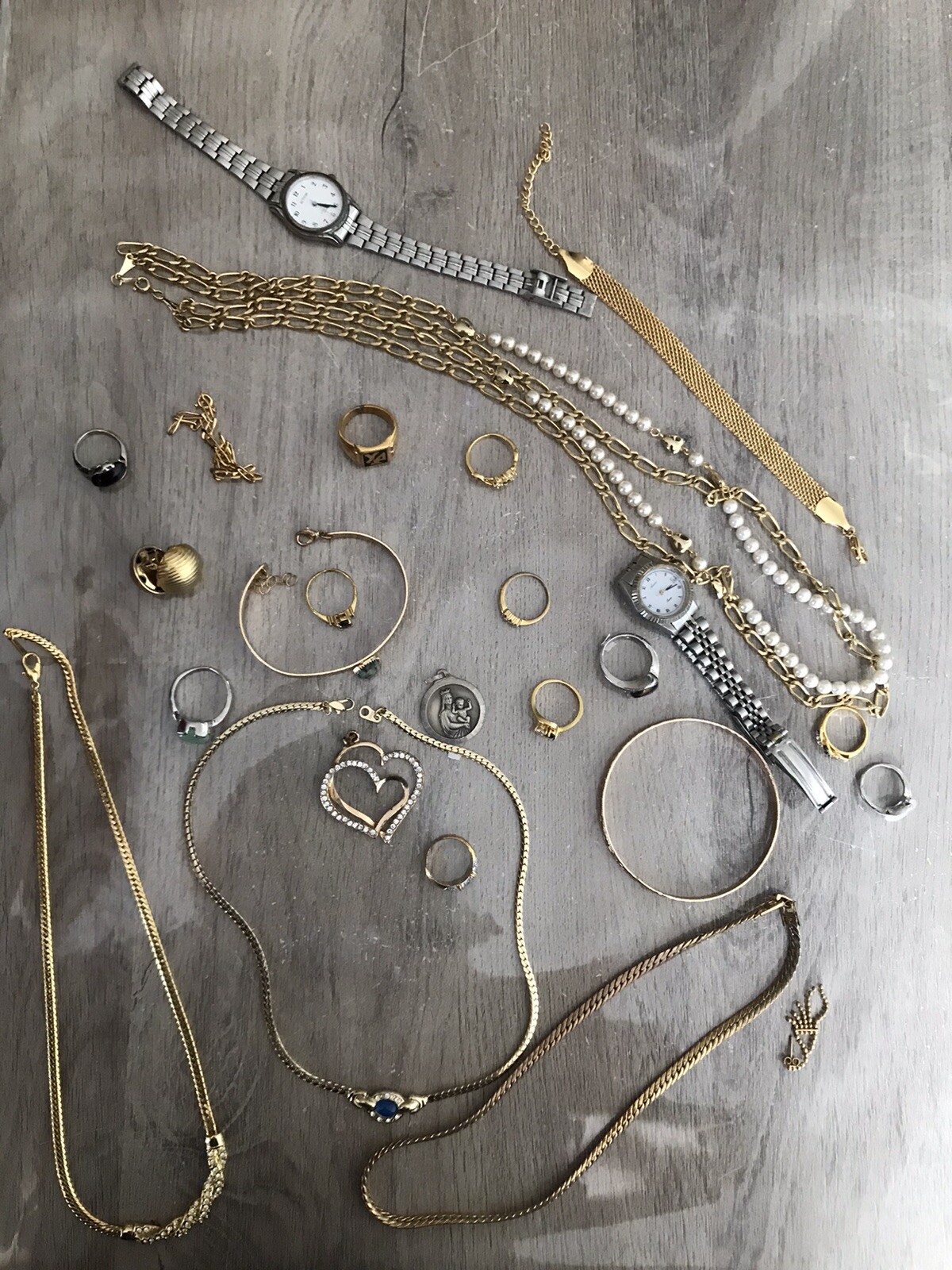 Lot De Bijoux Plaqué Or Et Fantaysie Lot De Bijoux Plaqué Or Et Fantaysie