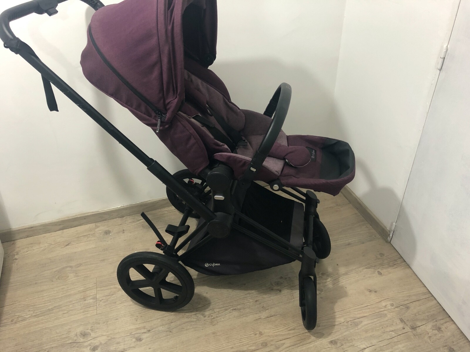 Cybex Priam duo Poussette et Coque Cybex Priam duo Poussette et Coque