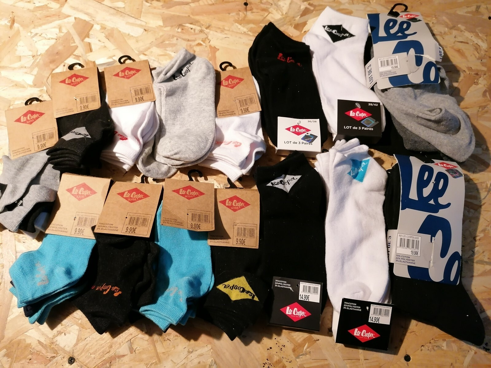 Lot revendeur de 7 à 50 paires de chaussettes de marque PUMA LEE COOPER REDSKINS