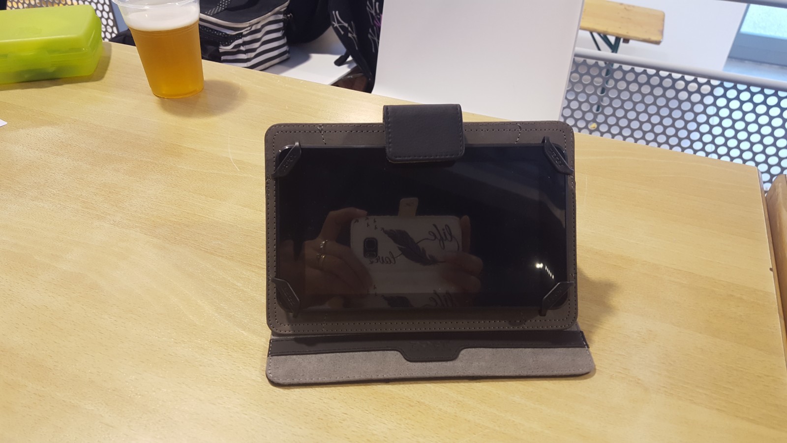 Tablette 7″ quasi neuve